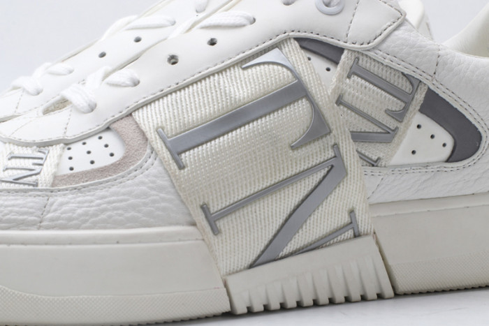 v*lentino sneakers va567-203
