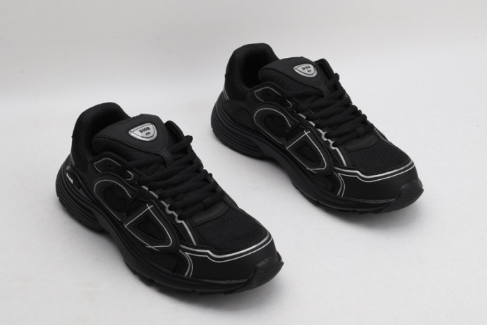 d10r b30 sneakers