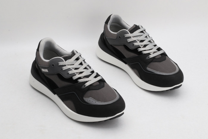 d10r b29 sneakers
