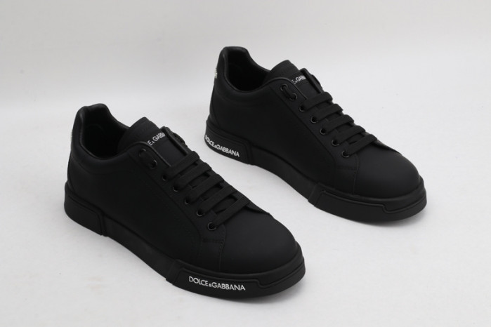 d.g. sneakers