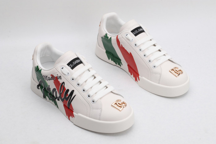 d.g. sneakers