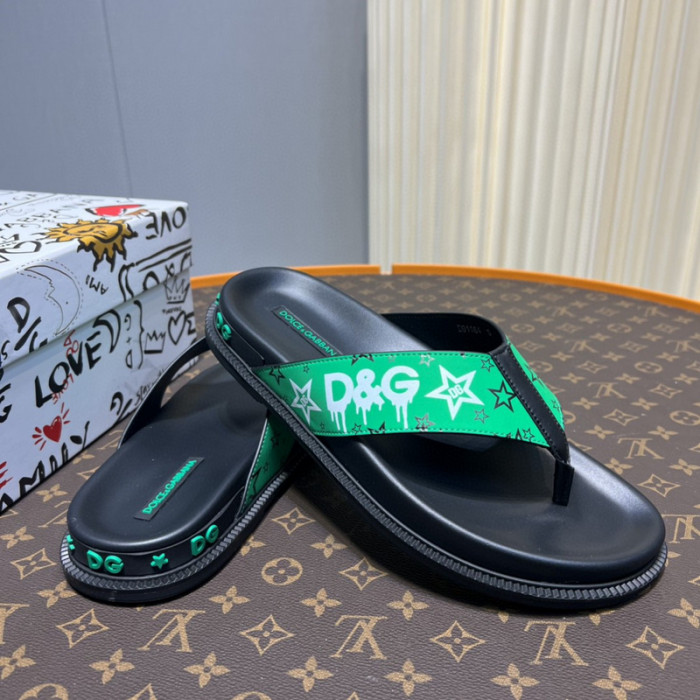 d.g. slides d986-005