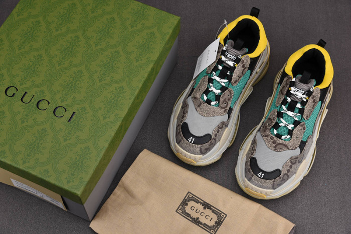 blcg sneaker triple.s.gomma 483513w06e37070