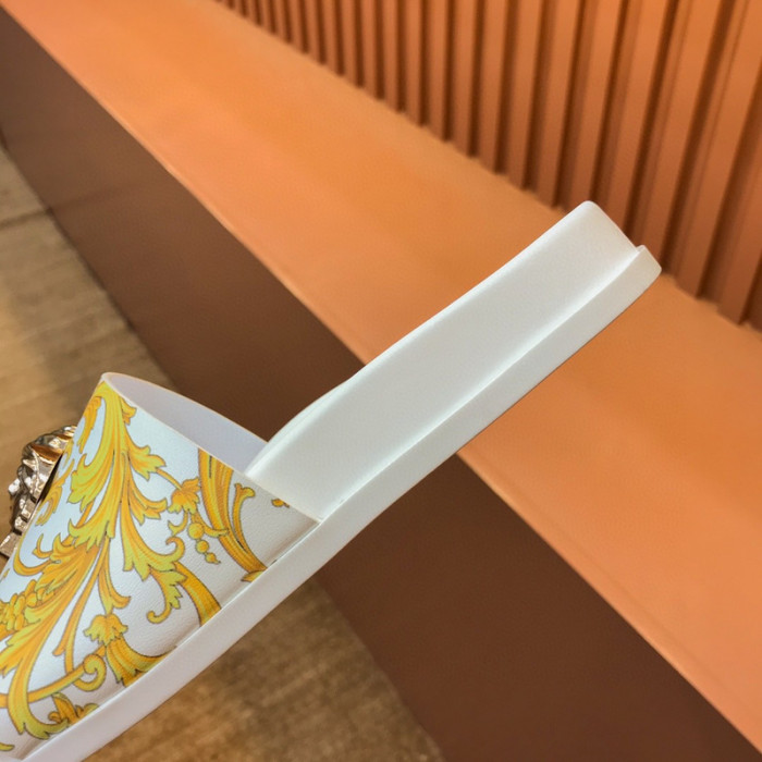 versace slippers