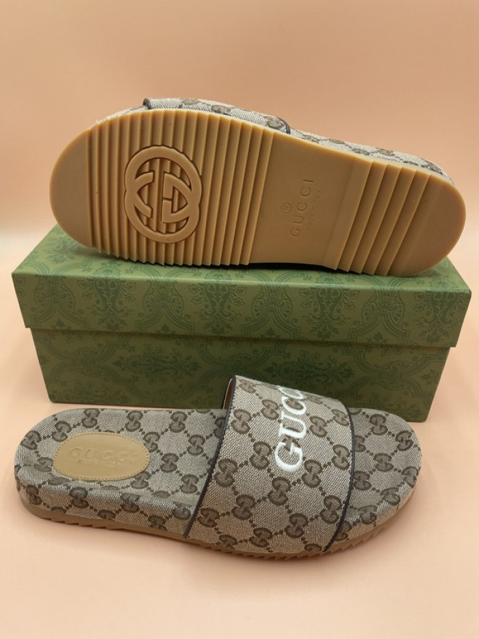 gucc slippers