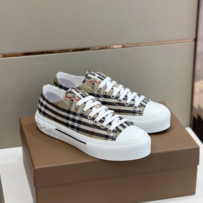 bby sneaker by0012