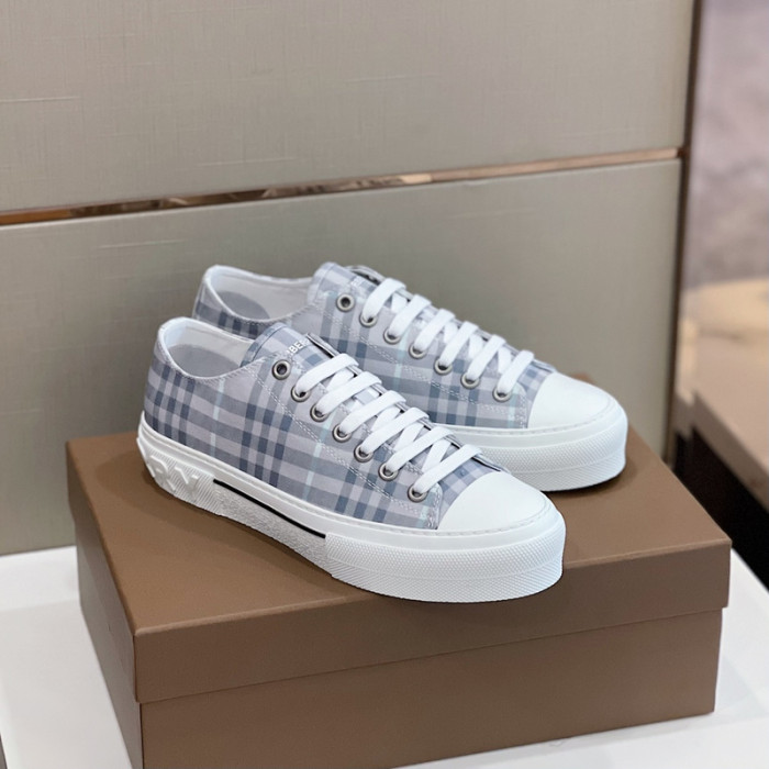bby sneaker by0014