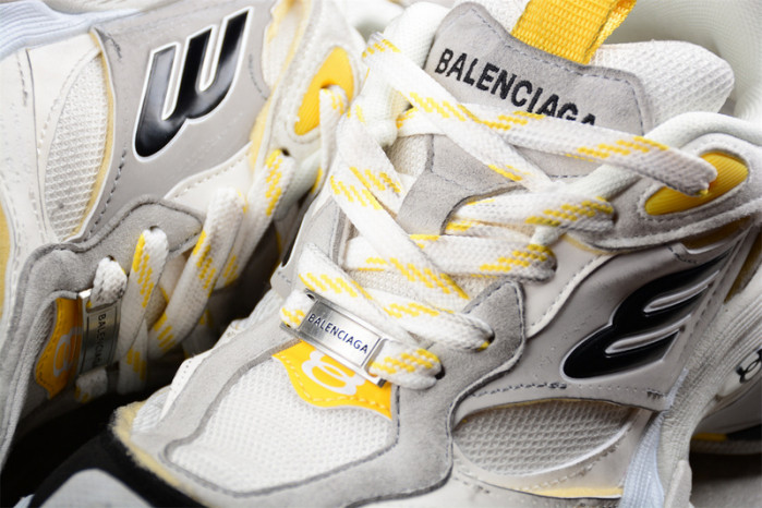 blcg cargo sneaker
