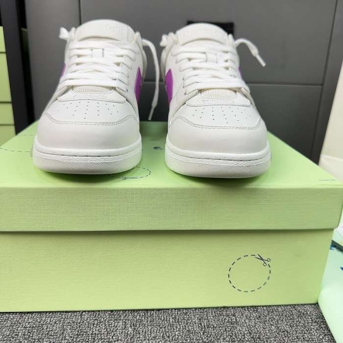 OFW SNEAKERS GY074