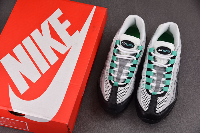 Nike Air Max 95 Next Nature 