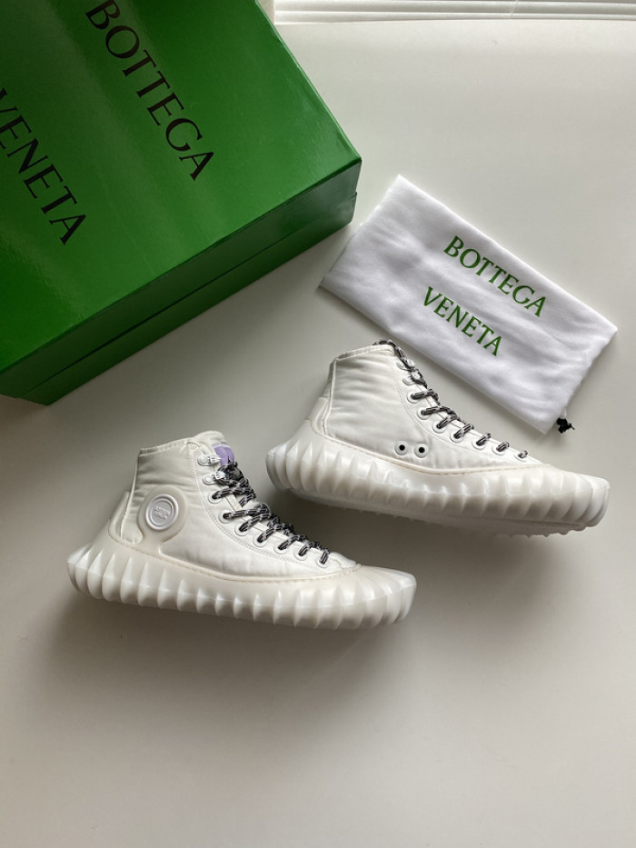 B0TTEGA Ven*ta SNEAKER BV582-046