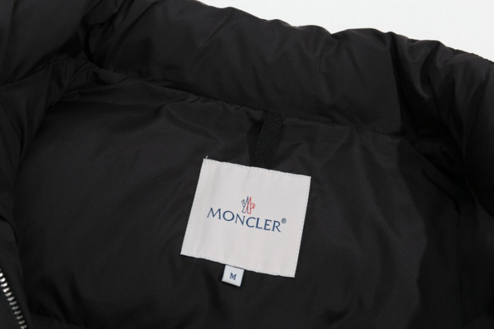 m0ncle mon0926-035