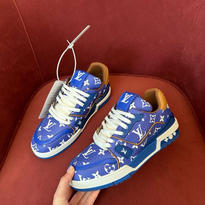 1V SNEAKERS 1V0425-124