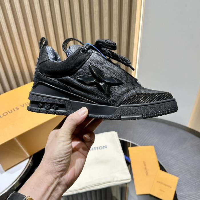 1V SNEAKERS 1V0425-132