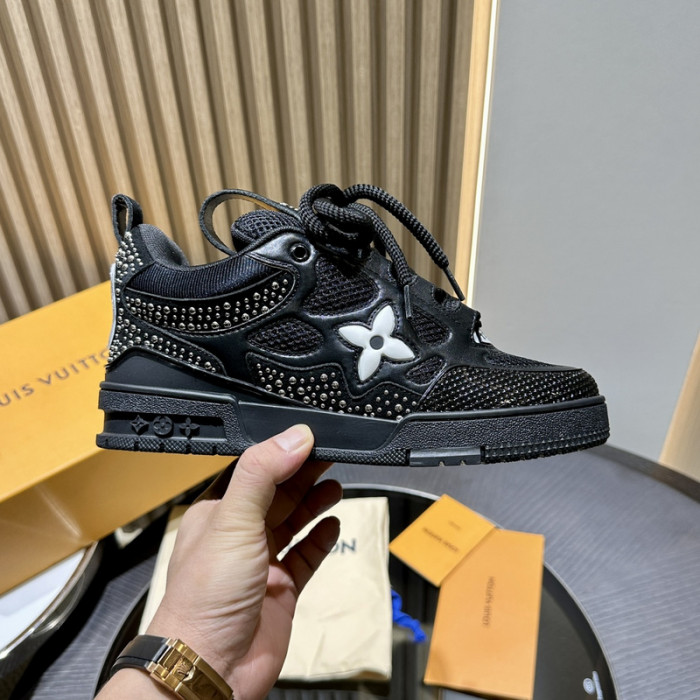 1V SNEAKERS 1V0425-162