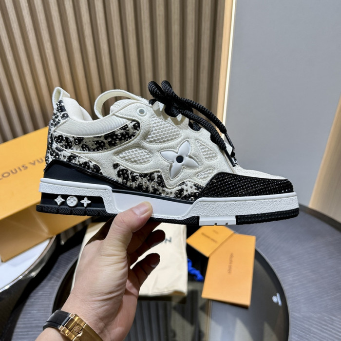 1V SNEAKERS 1V0425-164