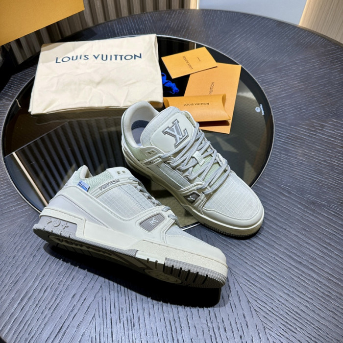 1V SNEAKERS 1V0425-165