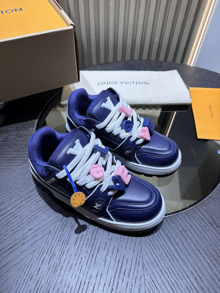 1V SNEAKERS 1V0425-172