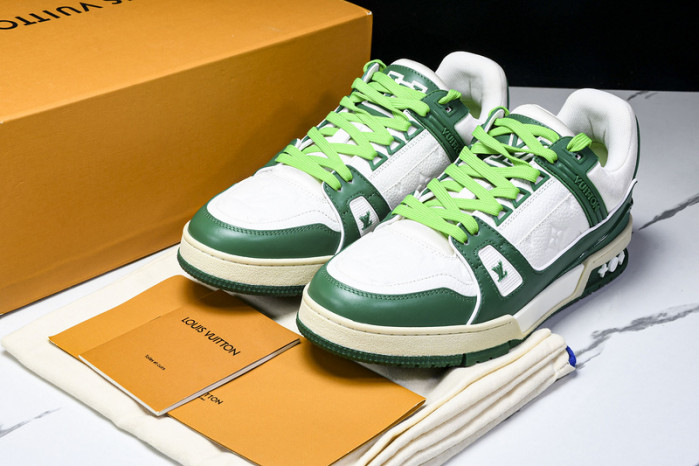 1V SNEAKERS 1V0425-188