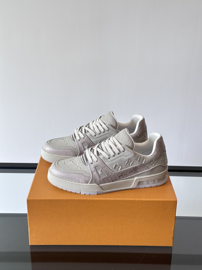 1V SNEAKERS 1V0425-213