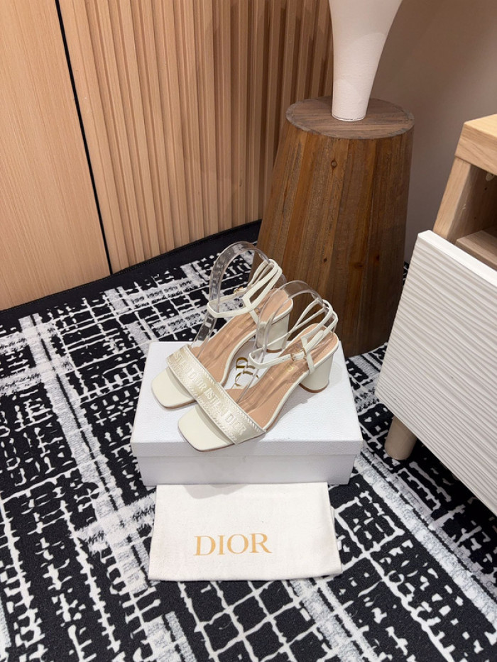 D10R SNEAKERS D896-128
