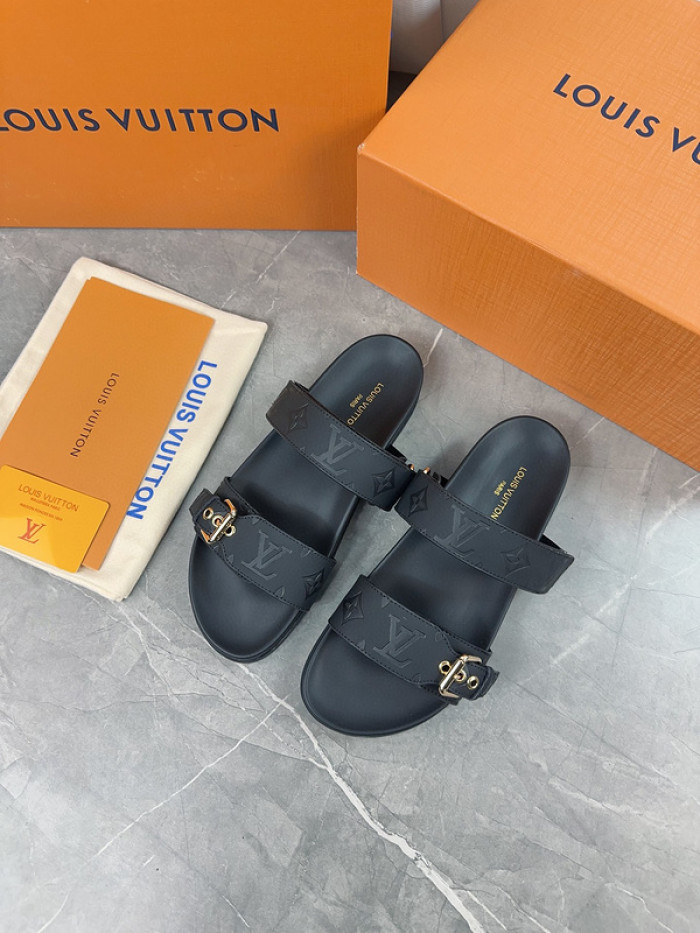 1*V SLIPPERS 11V0107-050
