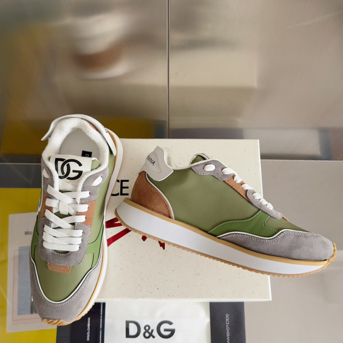 D.G. Sneakers DG210-233