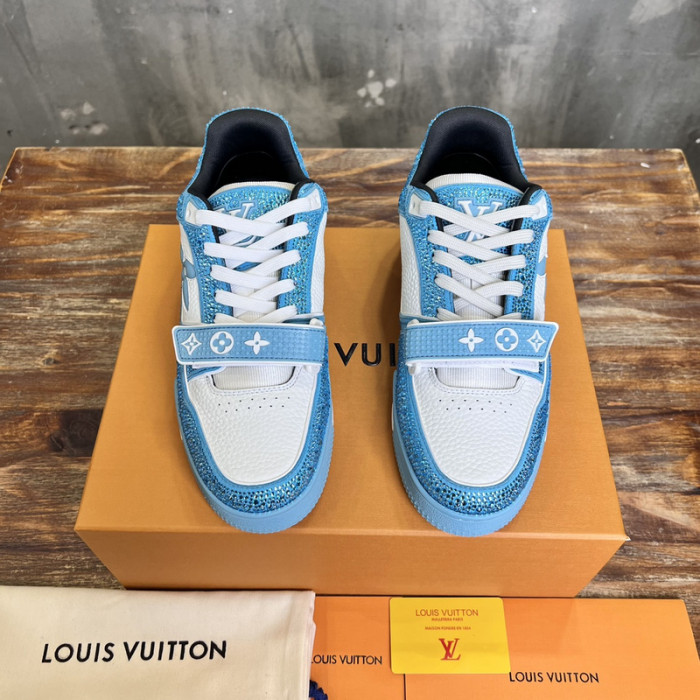 1V SNEAKERS 1V0425-222