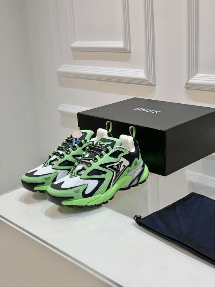 1V SNEAKERS 1V0425-237