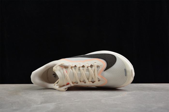 Nike Zoom Fly 6 