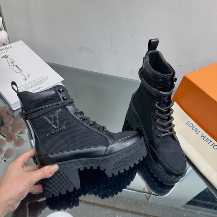 1V SNEAKERS 1V0425-218