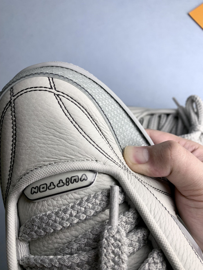 1V SNEAKERS 1V0425-010