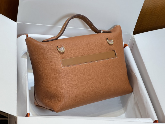 Her*mes bag B0113-200