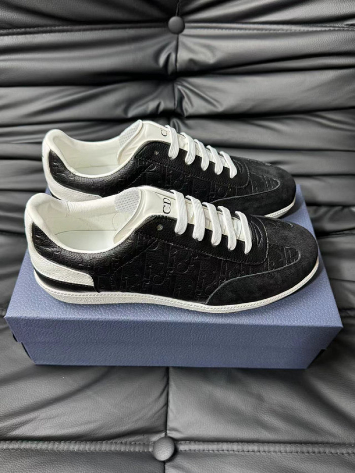 D10R SHOES D896-148