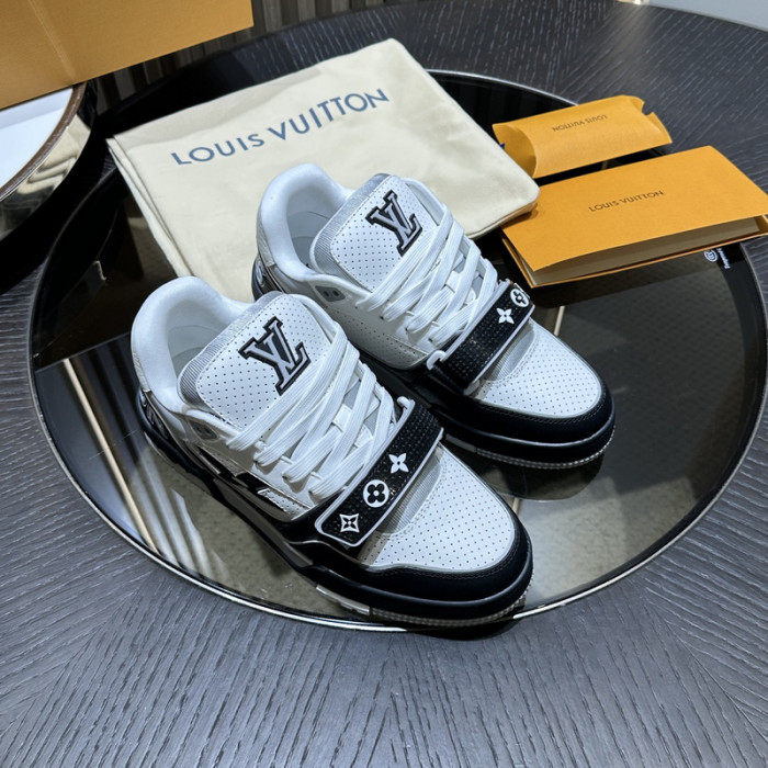 1V SNEAKERS 1V0425-276