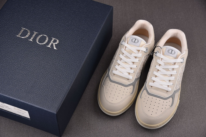 D10R B27 SNEAKERS BNOP235-066