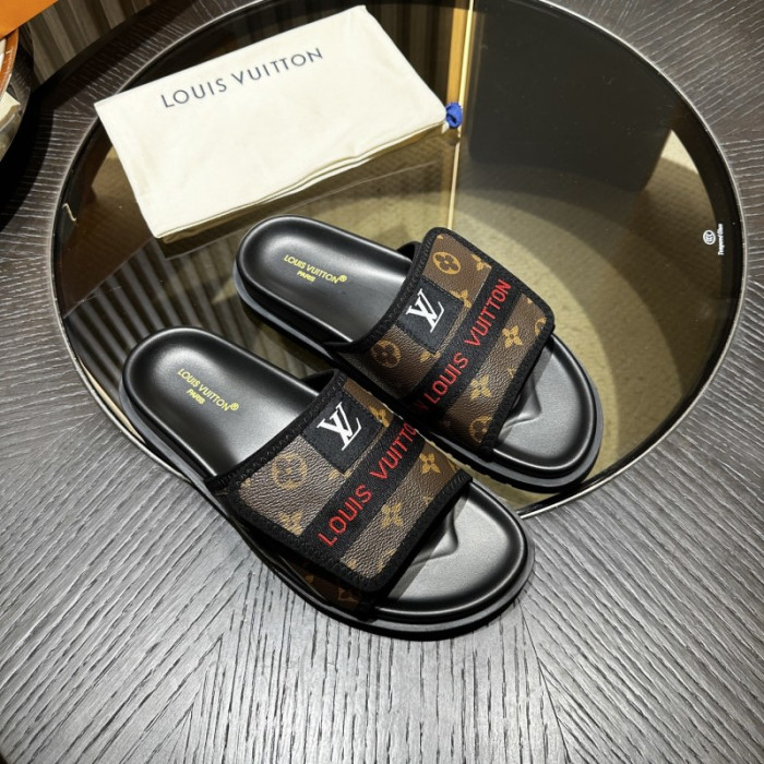 1*V SLIPPERS 11V0107-076