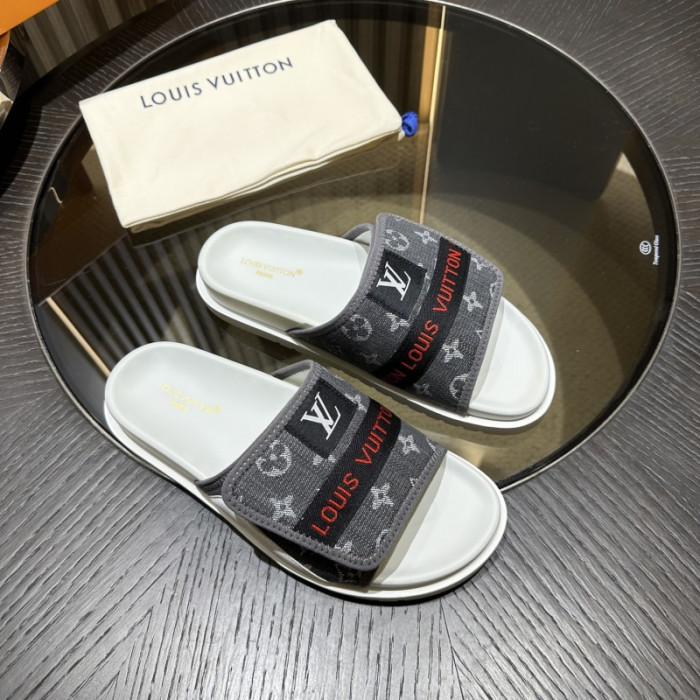 1*V SLIPPERS 11V0107-079