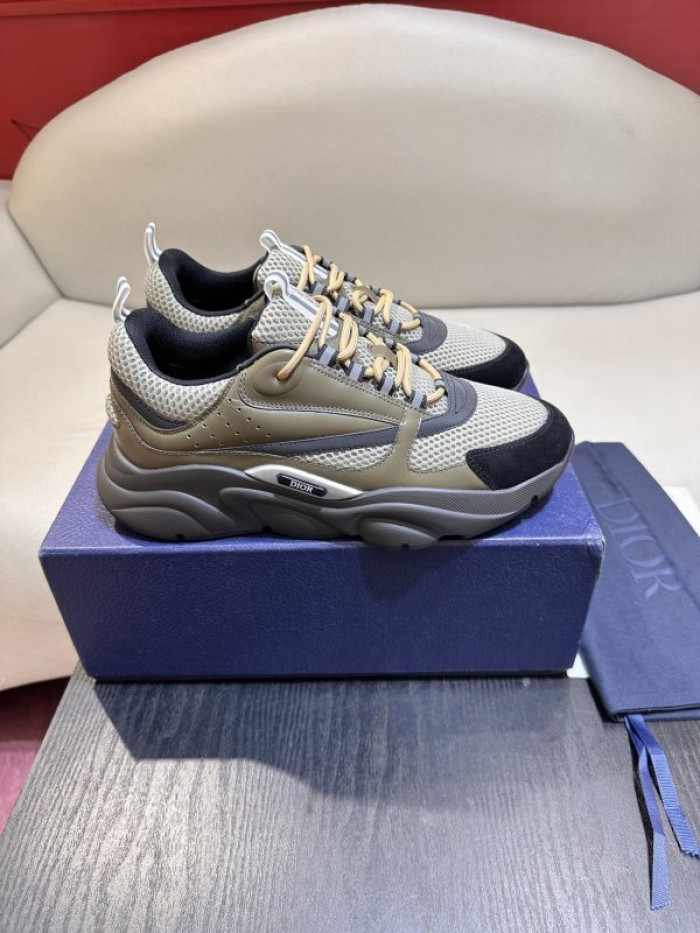 D10R B22 TRAINER SNEAKER DR258-0076