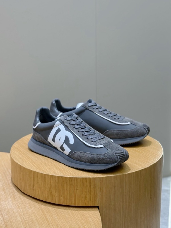 D.G. Sneakers DG210-264