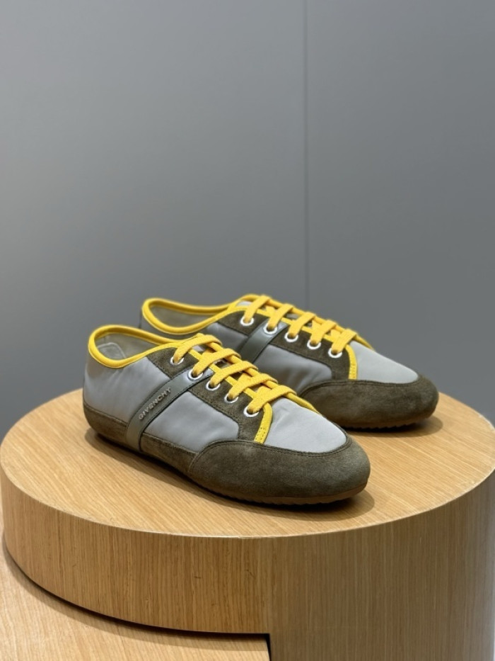 GIVEN-CHY SNEAKERS GIVEN018