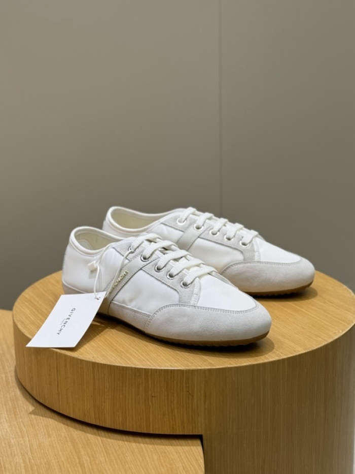 GIVEN-CHY SNEAKERS GIVEN020