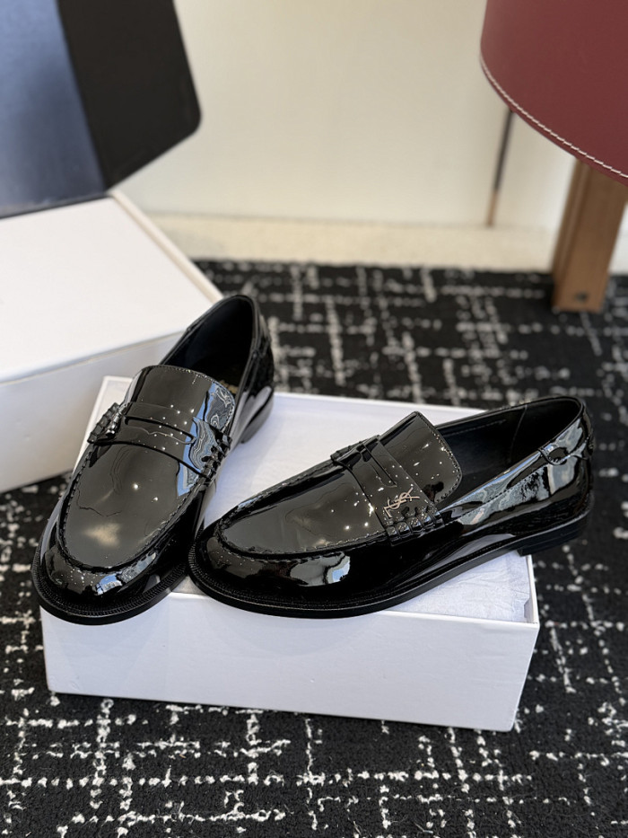 Y51 LOAFERS T0425-166