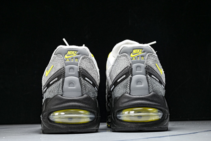 Undefeated X Air Max 95 