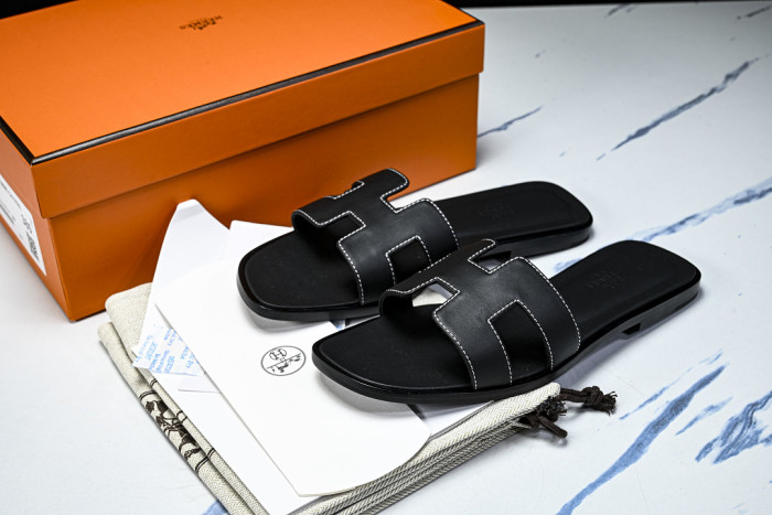 He*mes Slide CU526-2189