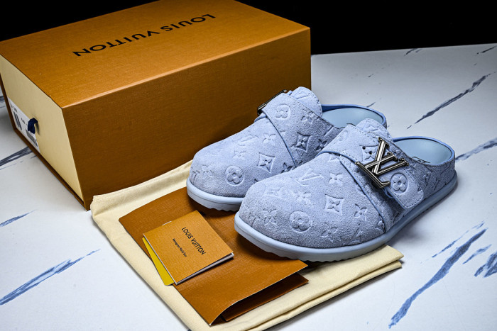1*V SLIPPERS 11V0107-093