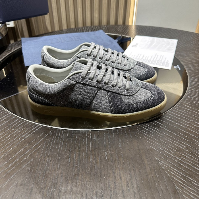 D10R SHOES B01 D896-191