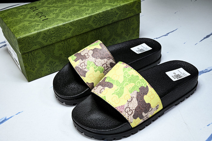 Gv*c SLIPPERS GU568-133