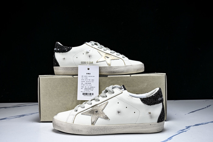 G01den G003e SNEAKERS GGS00050