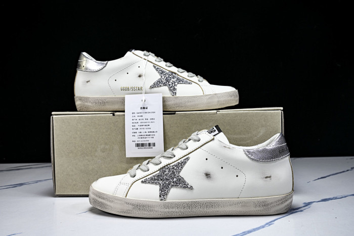 G01den G003e SNEAKERS GGS00052